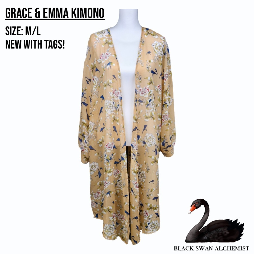 NWT Grace & Emma Kimono Size: M/L